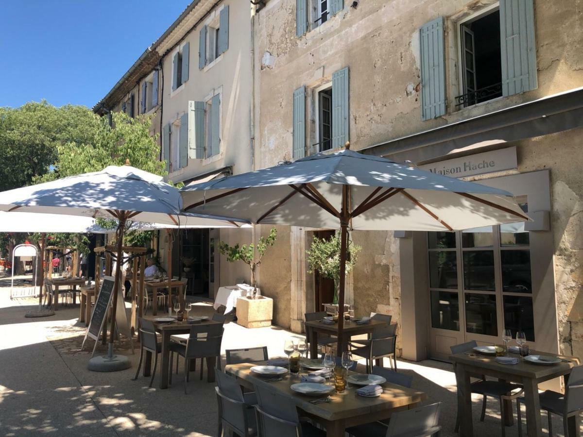 Maison Hache Eygalières Esterno foto