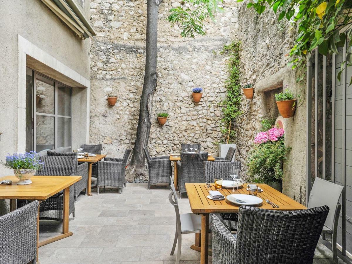 Maison Hache Eygalières Esterno foto